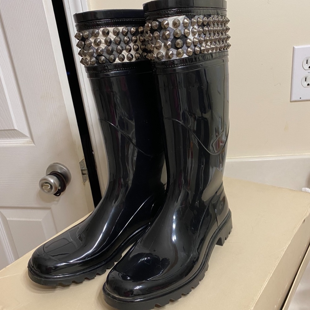 BURBERRY BOOTS